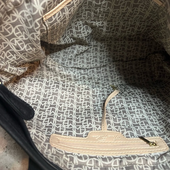 Marc Fisher OverSized Purse/Tote Vegan Leather - Picture 5 of 7